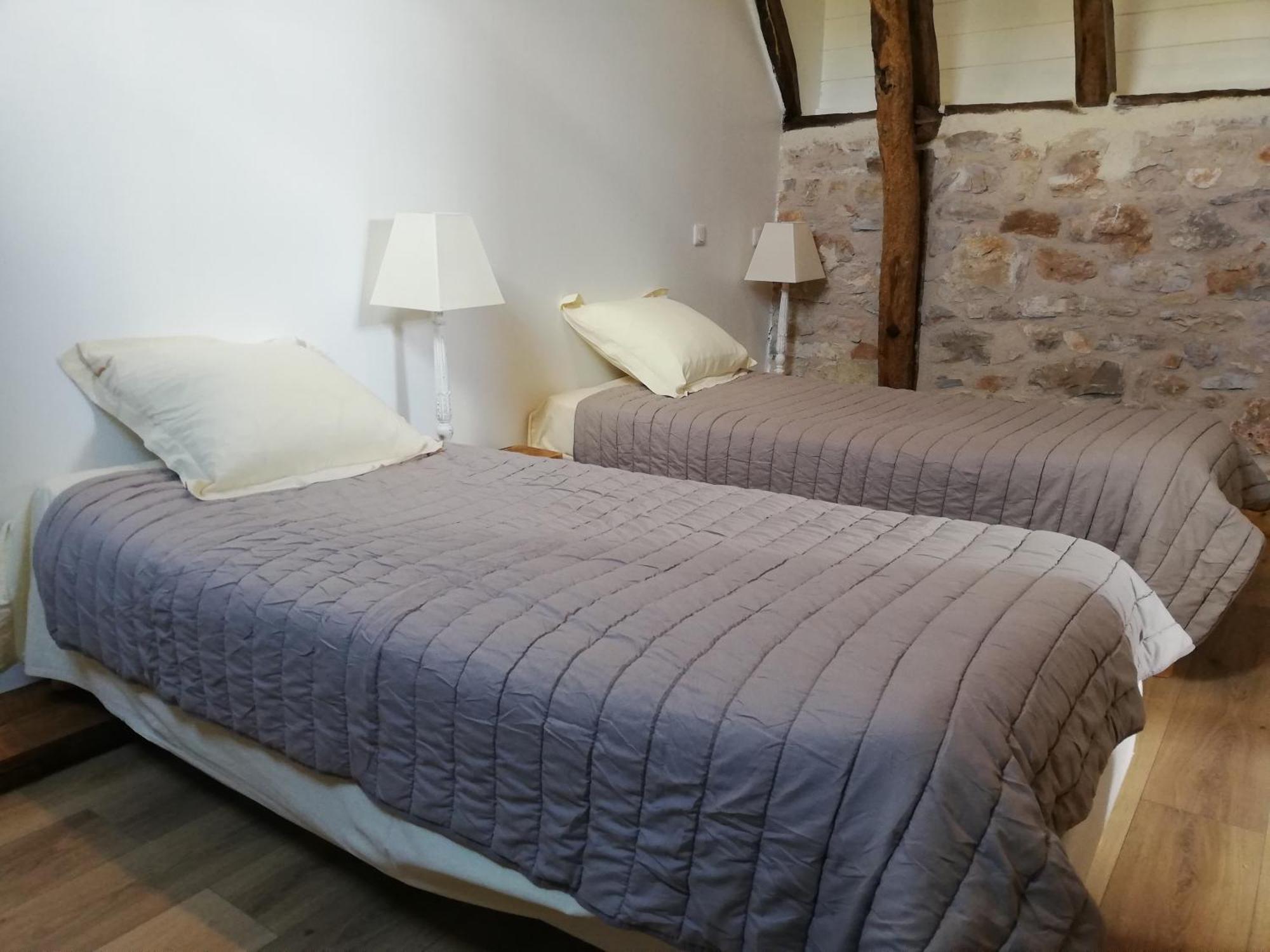 Bed and Breakfast Le Puits De Garival Tour-de-Faure Exterior foto